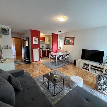Apartman West - Private Parking Place زغرب المظهر الخارجي الصورة